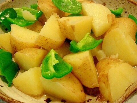 じゃがいもとピーマンの塩煮